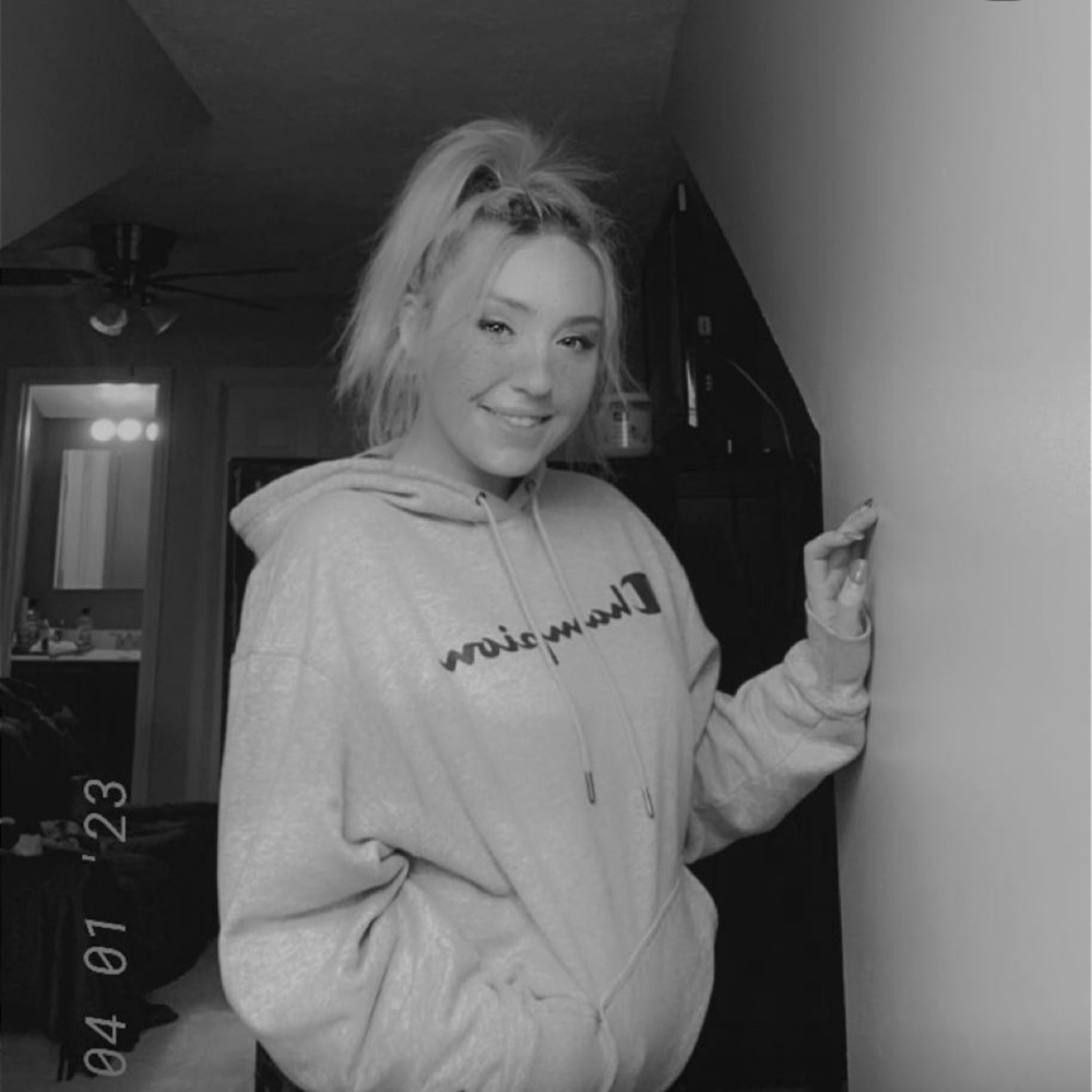 Meet your Posher, Haley